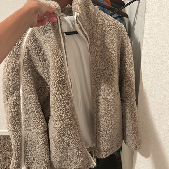 h&m jacket - Picture 3 of 3